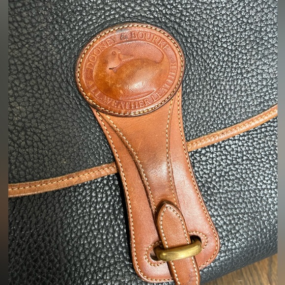 VINTAGE Dooney & Bourke PURSE! - Picture 4 of 16